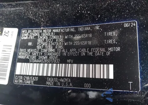 2024 Toyota Grand Highlander Xle z USA, uszkodzony, nr VIN 5TDAAAA52RS017832